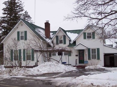 230 Broad St, Claremont, NH 03743 - photo 3