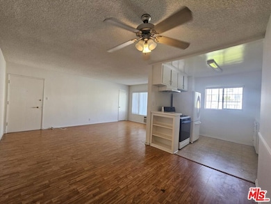 928 N Ogden Dr unit 9, West Hollywood, CA 90046 - photo 3