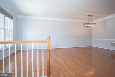 42917 Overly Square, Chantilly, VA 20152 - photo 4