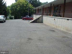 78 George Ln, Berkeley Springs, WV 25411 - photo 6