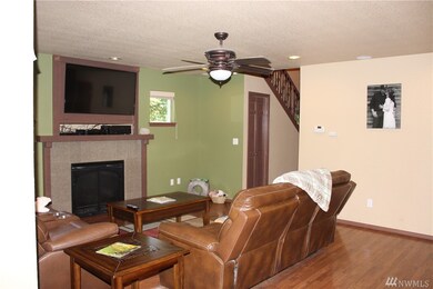 22306 Blue Lake Ct SE, Yelm, WA 98597 - photo 3