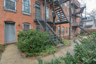 70 Temple St unit 3, Springfield, MA 01105 - photo 3