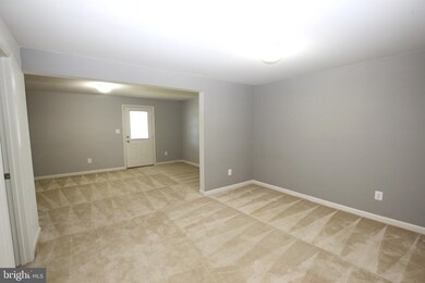 1215 Mare St, Ranson, WV 25438 - photo 5