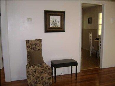 BEAUTIFUL OAK FLOORING IN LIVING AREA