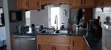 230 Christina Dr, Salvisa, KY 40372 - photo 3