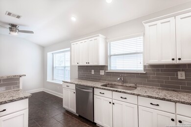 10534 Timber Country, San Antonio, TX 78254 - photo 7