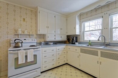 4 Hancock Hill Dr, Worcester, MA 01609 - photo 3