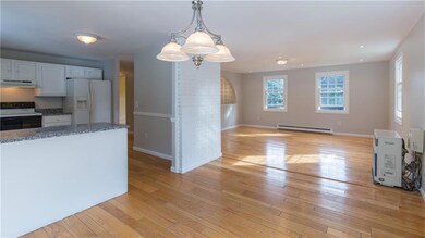 Kitchen, dining & living room