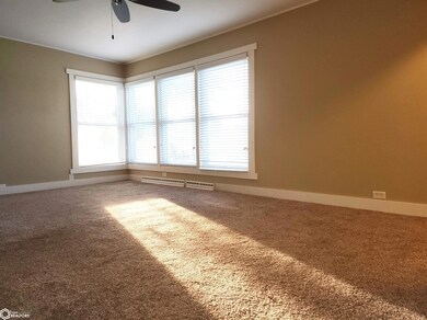 304 E Jackson St, Corydon, IA 50060 - photo 7