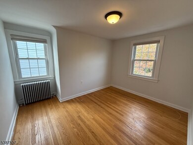 629 3rd St unit 2, Lyndhurst, NJ 07071 - photo 2