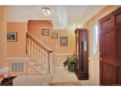 Formal Entrance Foyer, Stairway with Oak bullnose 