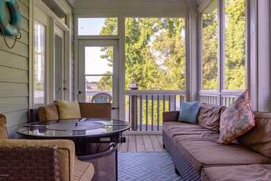 (06 of 51) 347 Summerhouse Dr-1817017471