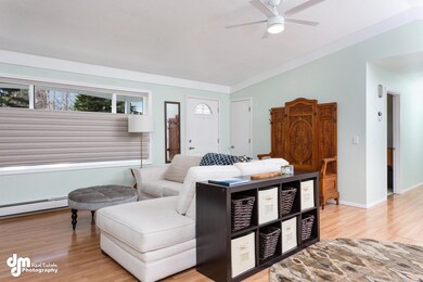 Living Room 2799-FULL