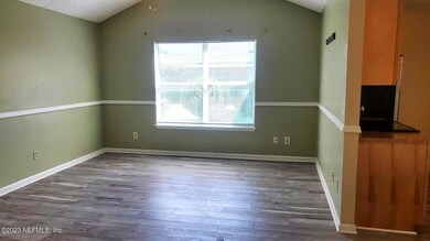 7840 Hunters Lake Cir S, Jacksonville, FL 32210 - photo 4