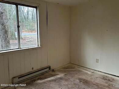 124, Cresco, PA 18326 - photo 4