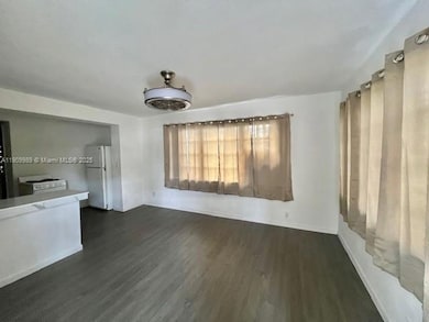 1930 Thomas St unit 1930, Hollywood, FL 33020 - photo 2