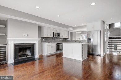 24 Eastern Ave, Annapolis, MD 21403 - photo 4