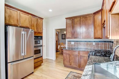 Kitchen 2