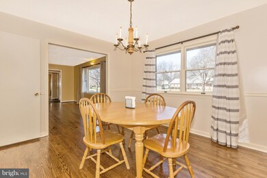 7911 Runnymeade Dr, Frederick, MD 21702 - photo 6