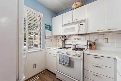 Open and Bright kitchen