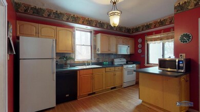 403 N Lewis Ave, Waukegan, IL 60085 - photo 2