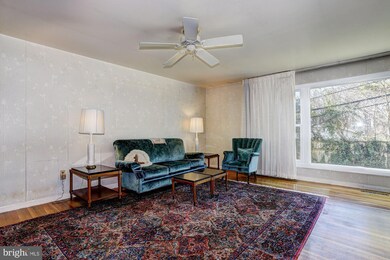 8610 Dunbrook Ln, Laurel, MD 20708 - photo 3