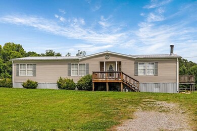 5422 Gum Springs Mountain Rd, Sparta, TN 38583 - photo 3
