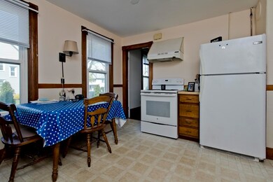 60 Saratoga Ave, Chicopee, MA 01013 - photo 2