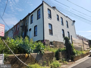 2 N Ashburton St, Baltimore, MD 21223 - photo 3