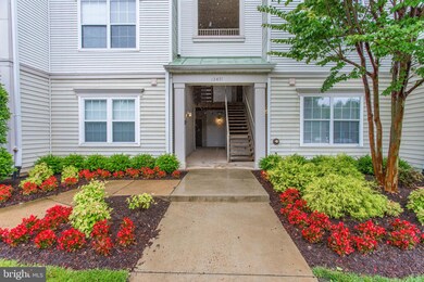 12471 Hayes Ct unit 103, Fairfax, VA 22033 - photo 2
