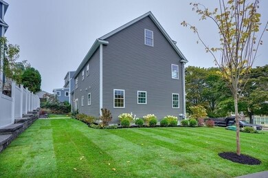 24 Crosby St, Arlington, MA 02474 - photo 2