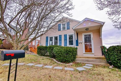 304 Diamond St, Slatington, PA 18080 - photo 3