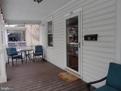 925 Stokes Ave, Collingswood, NJ 08108 - photo 2