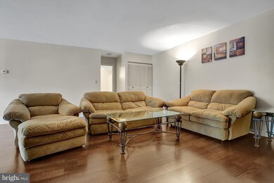 2910 State Hill Rd unit A14, Wyomissing, PA 19610 - photo 3