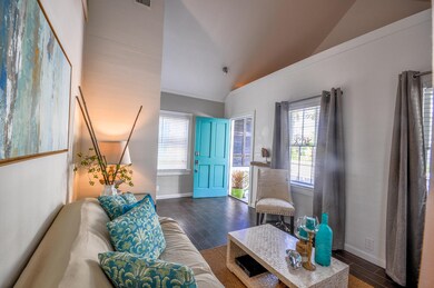 914 Windsor Lane 2_17_16-8