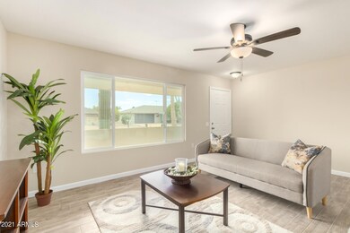 17409 N Cottonwood Dr, Sun City, AZ 85373 - photo 6