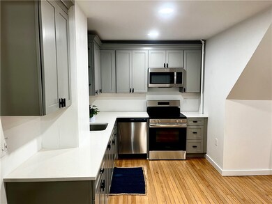 957 Kingstown Rd, Wakefield, RI 02879 - photo 2