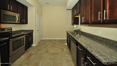 101Paloma_Kitchen