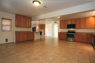 2933 E Richards Row, Tucson, AZ 85716 - photo 4