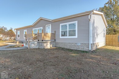 1111 SE Front St, Hoxie, AR 72433 - photo 3