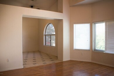 Dining rm