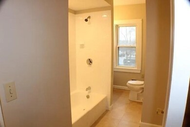 303 Broad St unit 3, Bridgewater, MA 02324 - photo 5
