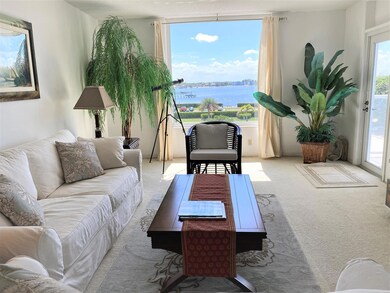 The Patrician unit 328, Palm Beach, FL 33480 - photo 4