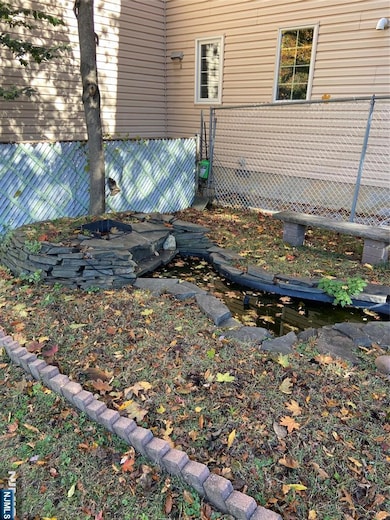 49 Carnation St, Bergenfield, NJ 07621 - photo 7