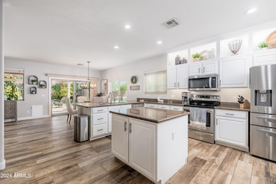 6913 W Jackrabbit Ln - 23