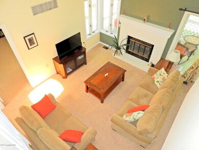 48 Dragon Fly Cir, Stroudsburg, PA 18360 - photo 6