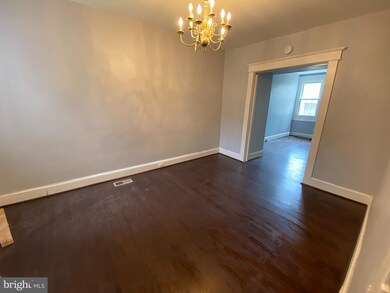 2904 Violet Ave, Baltimore, MD 21215 - photo 6