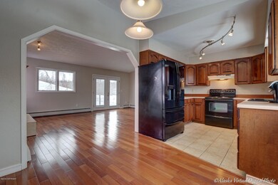 Dining Area/Kitchen
