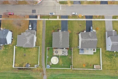 1407 Prairie Creek Trail, Joliet, IL 60431 - photo 6