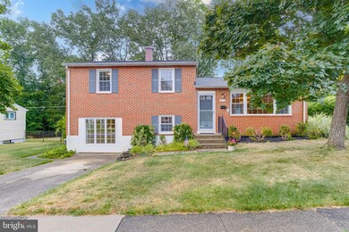 213 Worthmont Rd, Catonsville, MD 21228 - photo 2